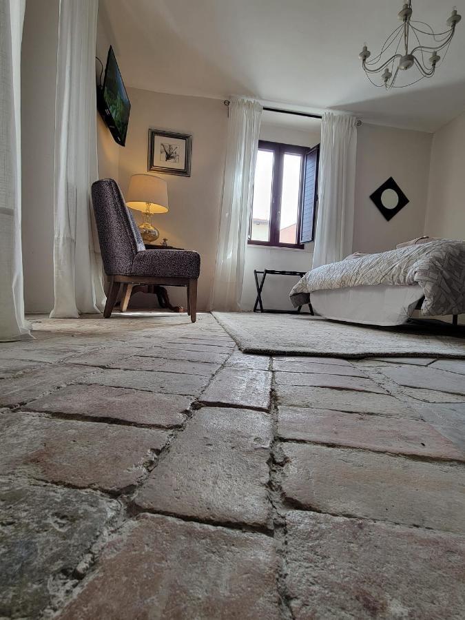 Ancient Stone 'Casa Rosa'- Sea And Mountain View Tranquil Borgo Villa Tavenna ภายนอก รูปภาพ
